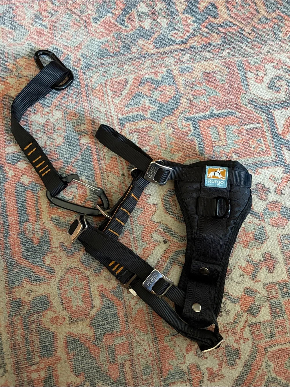 Kurgo Tru-Fit Enhanced Strength Crash Tested Smart Car Dog Harness, MED, unused!